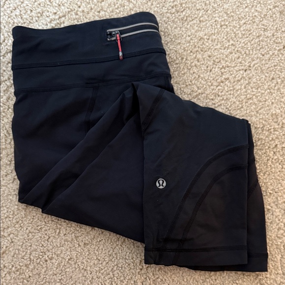Lululemon Athletica Black Crop Leggings - Picture 5 of 5